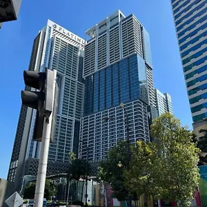 klcc-suites-at-platinum.kualalumpurs-hotels.com/