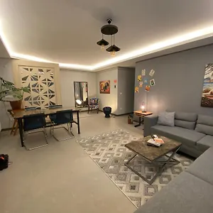 Wide Garden Flat Close To The Memoriall Hospital Hgyhomes2104 شقة اسطنبول