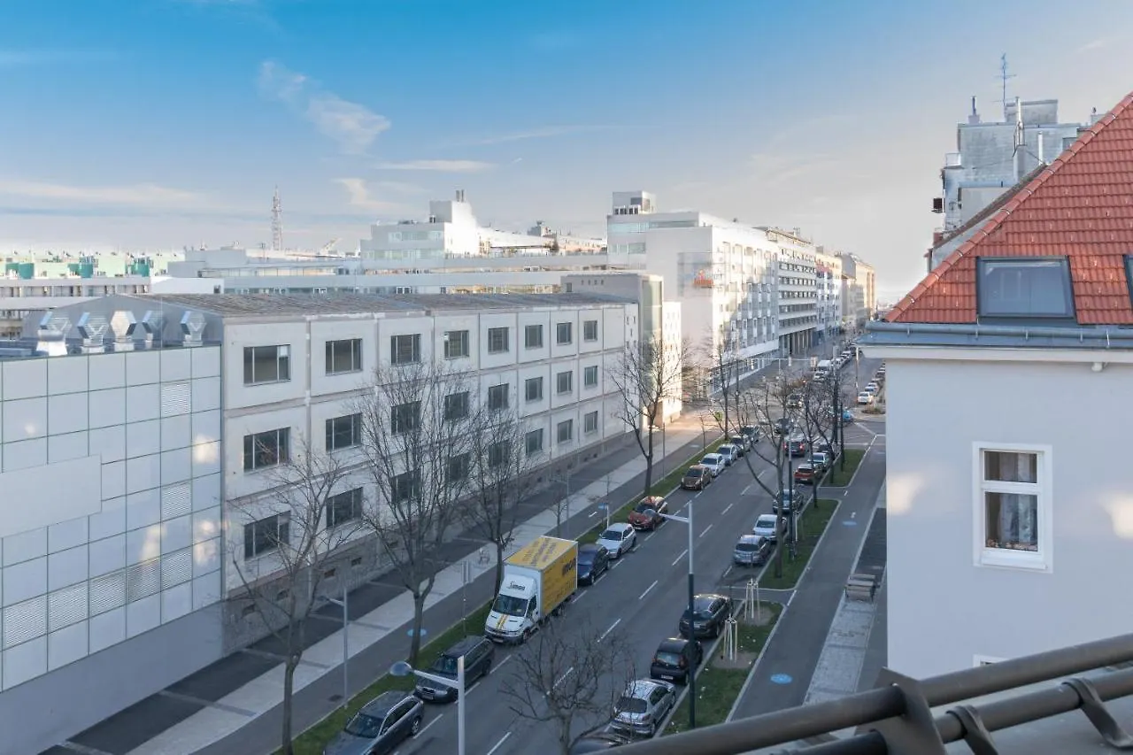 Apartment Yeshello Central Station Wien
