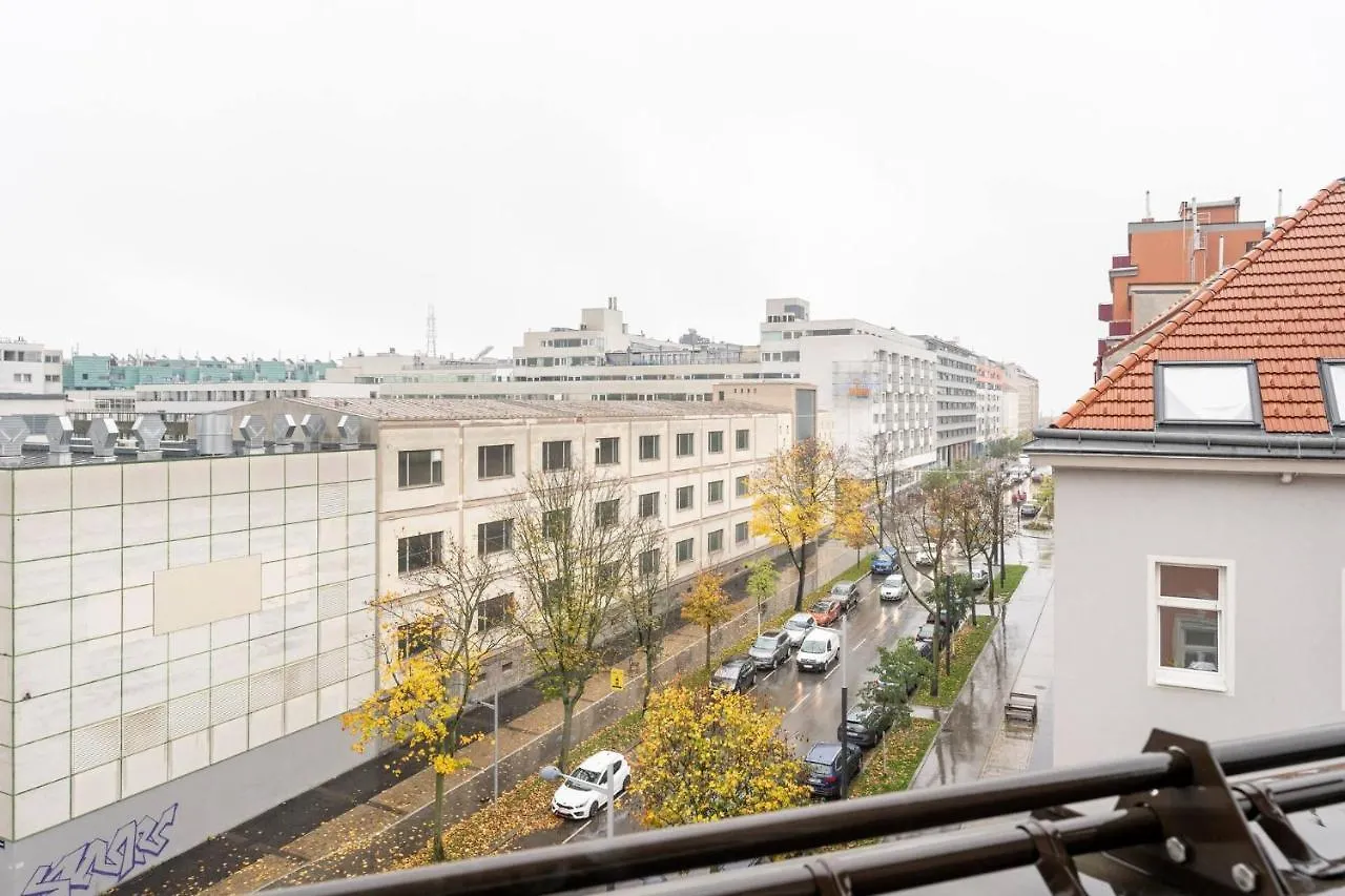 Apartment Yeshello Central Station Wien Österreich